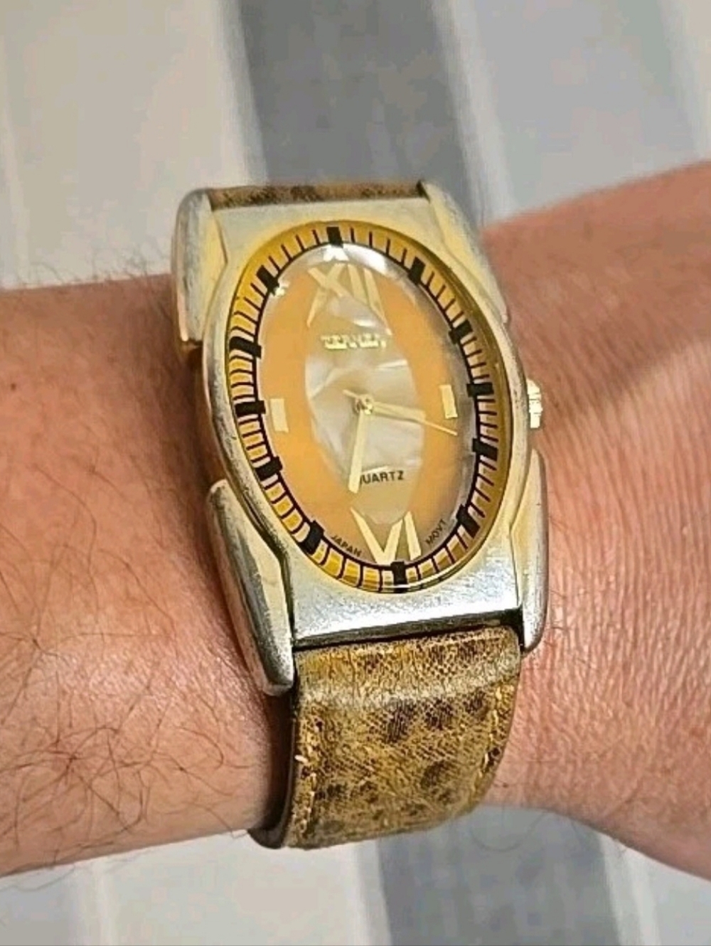 Vintage Bijoux Terner Watch Mother Of Pearl Gold-tone Quartz K-12546